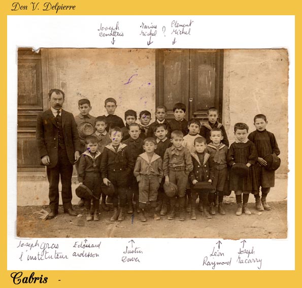 145 - Cabris  - Une photo de classe