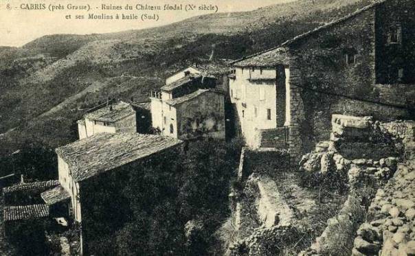 04 � Cabris  1796  -  Vue g�n�rale � travers les ch�nes �